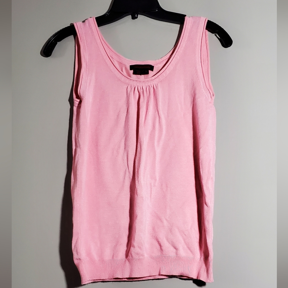Small Simon Chang Sleeveless Pink Fine Knit Top
